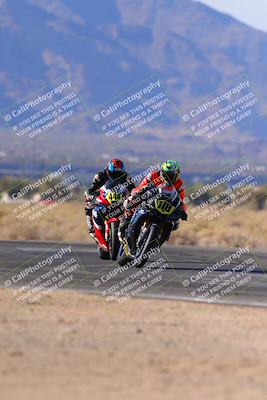 media/Dec-17-2023-CVMA (Sun) [[bf0c04832d]]/Race 2 Amateur Supersport Open/